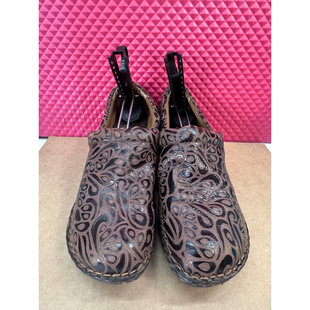 b.o.c. Born Concept Brown Paisley Embossed Clog Mules Platform Wedge Womens 10
